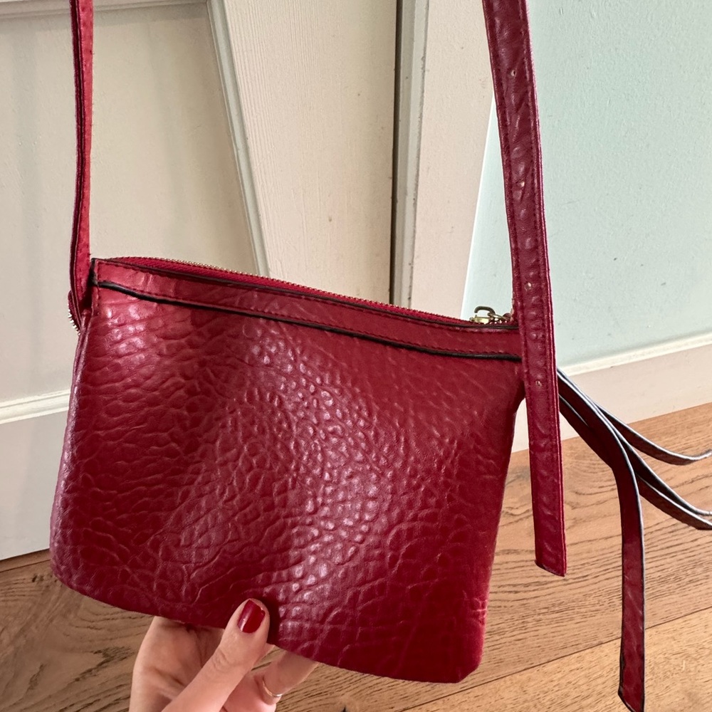 Red bag - Picture 4 of 6